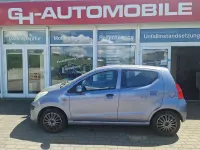 Gebraucht Nissan Pixo 68 PS (50 kW) 2011 Blau Kleinwagen