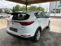 Gebraucht Kia Sportage Vision 141 PS (103 kW) 2018 Weiß SUV