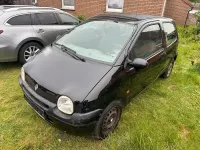 Używany Renault Twingo 58 KM (42 kW) 2002 Czarny Hatchback