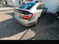 Gebraucht Mercedes C200 163 PS (119 kW) 2004 Gold Coupé