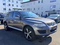Gebraucht VW Touareg 224 PS (164 kW) 2007 Grau SUV