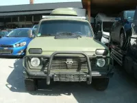 Gebraucht Lada niva 82 PS (60 kW) 2009 Grün SUV