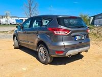 Gebraucht Ford Kuga Titanium 163 PS (119 kW) 2015 Grau SUV