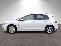 Gebraucht VW Golf VIII Life 116 PS (85 kW) 2024 Oryxweiß perlmutteffekt Limousine