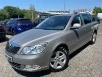 Gebraucht Skoda Octavia Ambiente 122 PS (89 kW) 2011 Grau Kombi