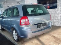 Gebraucht Opel Zafira Selection 140 PS (102 kW) 2009 Grau Van / Kleinbus