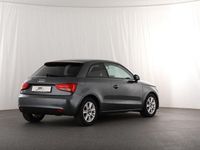Gebraucht Audi A1 Attraction 90 PS (66 kW) 2013 Grau Kleinwagen