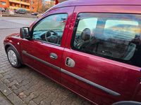 Gebraucht Opel Combo 87 PS (63 kW) 2004 Rot Van / Kleinbus