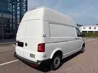 Gebraucht VW Transporter 102 PS (75 kW) 2019 Weiß Van