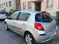 Gebraucht Renault Clio II Dynamique 88 PS (64 kW) 2007 Silber Limousine