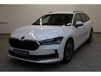 Gebraucht Skoda Superb Selection 150 PS (110 kW) 2025 Kristallweiß uni Kombi