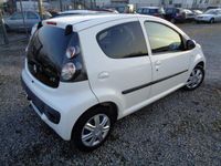 Gebraucht Citroën C1 68 PS (50 kW) 2013 Weiß Kleinwagen