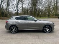 Gebraucht Maserati Levante 350 PS (257 kW) 2018 Grau SUV