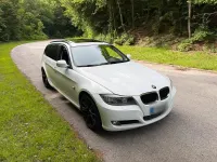 Gebraucht BMW 320 170 PS (125 kW) 2011 Weiß Kombi