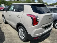 Neu KGM Tivoli 163 PS (119 kW) 2026 Beige SUV