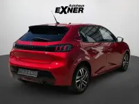 Gebraucht Peugeot 208 Allure 101 PS (74 kW) 2023 Elixier rot Kleinwagen