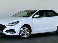 Neu Hyundai i30 101 PS (74 kW) 2025 Andere farbe Kleinwagen