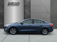 Gebraucht Ford Focus Cool & Connect 125 PS (91 kW) 2021 Blau Limousine