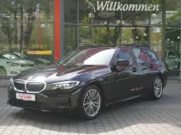 Gebraucht BMW 318 Advantage 150 PS (110 kW) 2021 Schwarz Limousine