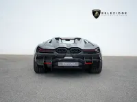 Gebraucht Lamborghini Revuelto 1016 PS (747 kW) 2026 Grau Coupé