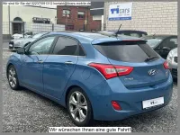 Gebraucht Hyundai i30 128 PS (94 kW) 2012 Blau Limousine