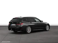 Gebraucht BMW 330 M Sport 258 PS (189 kW) 2026 Schwarz Kombi