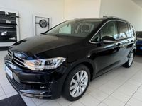 Gebraucht VW Touran Highline 150 PS (110 kW) 2023 Schwarz Van / Kleinbus