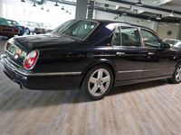 Second-hand Bentley Arnage 405 CP (297 kW) 2001 Albastru Berlinǎ
