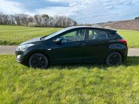 Gebraucht Hyundai i30 101 PS (74 kW) 2016 Schwarz Limousine