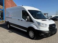 Gebraucht Ford Transit Trend 131 PS (96 kW) 2022 Weiß Van / Kleinbus