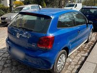 Gebraucht VW Polo 75 PS (55 kW) 2012 Blau Kleinwagen
