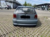 Gebraucht VW Polo 50 PS (36 kW) 1995 Grau Kleinwagen