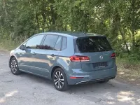 Gebraucht VW Golf VIII IQ Drive 150 PS (110 kW) 2020 Petroleum blue metallic Van / Kleinbus