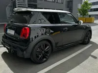 Gebraucht Mini John Cooper Works 178 PS (130 kW) 2021 Schwarz Kleinwagen