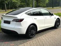 Usata Tesla Model Y Performance 392 kW (534 CV) 2022 Bianco SUV
