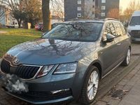 Gebraucht Skoda Octavia Clever 150 PS (110 kW) 2018 Grau Kombi