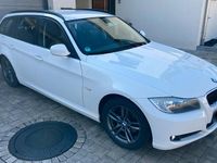 Gebraucht BMW 318 143 PS (105 kW) 2012 Weiß Kombi