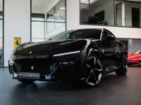 Gebraucht Ferrari Purosangue 725 PS (533 kW) 2024 Schwarz SUV