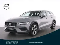 Gebraucht Volvo V60 CC Plus 196 PS (144 kW) 2023 Grau Kombi