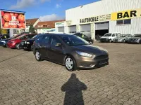 Gebraucht Ford Focus 101 PS (74 kW) 2017 Braun Limousine