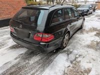 Gebraucht Mercedes E320 Avantgarde 224 PS (164 kW) 2007 Schwarz Kombi