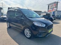 Gebraucht Ford Tourneo Courier Titanium 101 PS (74 kW) 2018 Schwarz Van / Kleinbus