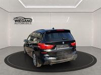Gebraucht BMW 220 Gran Tourer M Sport 192 PS (141 kW) 2017 Schwarz Van / Kleinbus