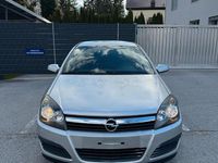 Gebraucht Opel Astra 105 PS (77 kW) 2005 Silber Kleinwagen