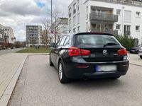 gebraucht BMW 118 d SportLine (Navi, S-Dach, Klima, ServiceNEU)