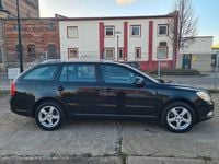 Gebraucht Skoda Octavia 122 PS (89 kW) 2010 Schwarz Kombi