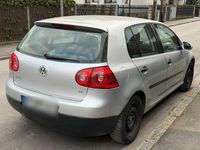 Gebraucht VW Golf IV 102 PS (75 kW) 2004 Silber Limousine