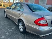 Gebraucht Mercedes E350 272 PS (200 kW) 2008 Grau Limousine