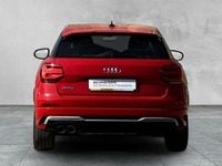 Gebraucht Audi SQ2 Comfort 300 PS (220 kW) 2019 Rot SUV