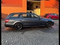 Second-hand Mercedes E250 204 CP (150 kW) 2009 Gri Break